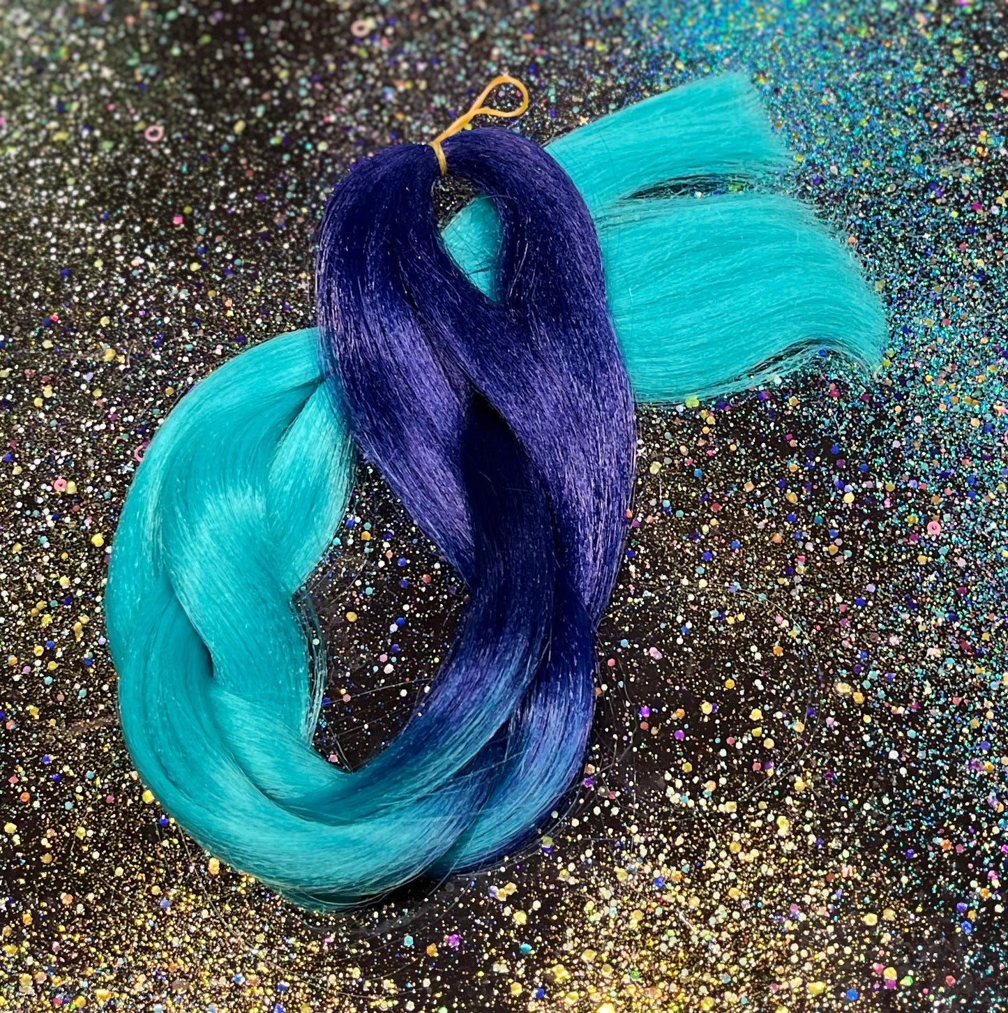 QUEEN oF CUPS - DARK BLUE OMBRE