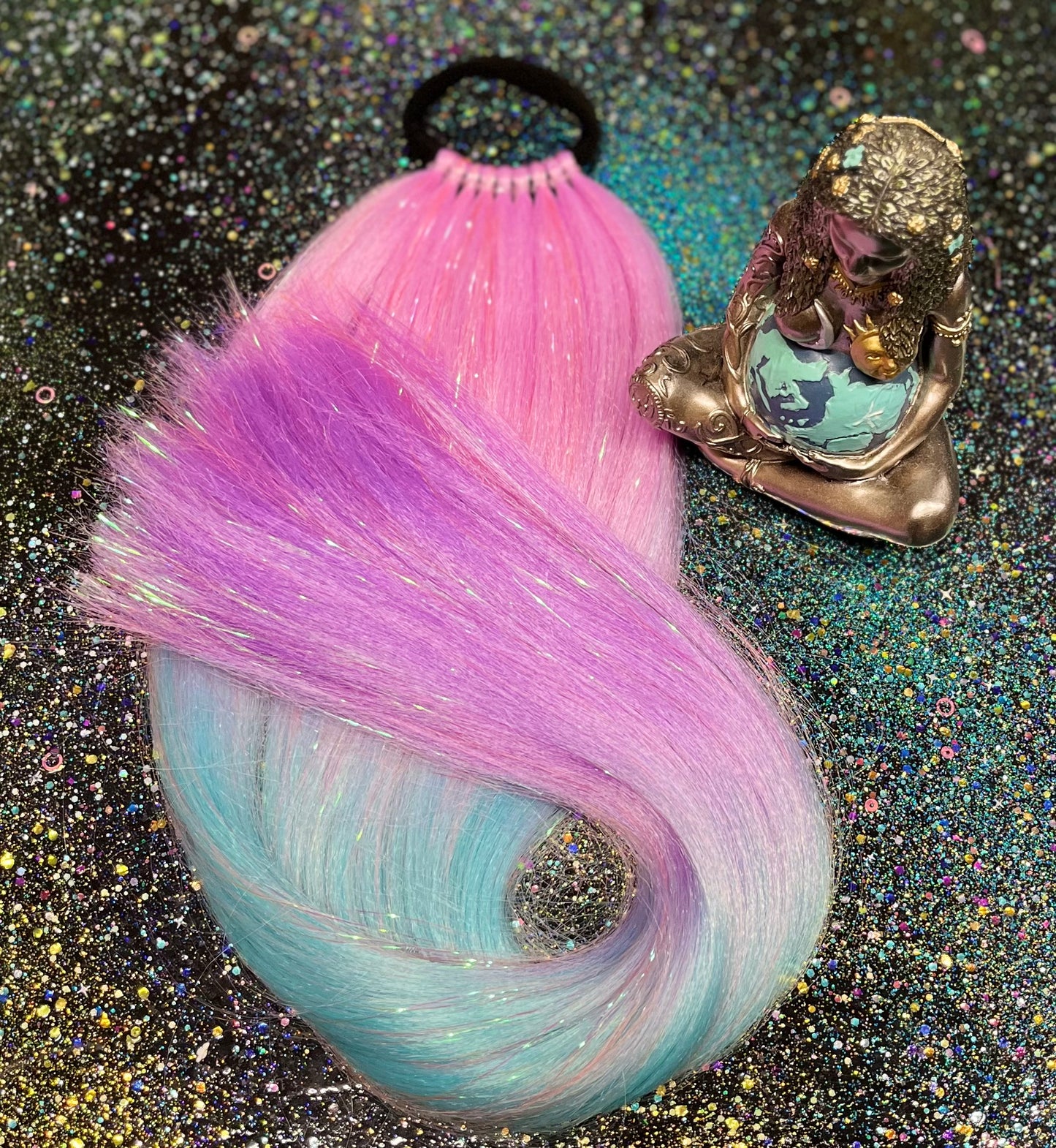 HeCaTE - PiNK OMBRe PONYTAiL EXTENSiON