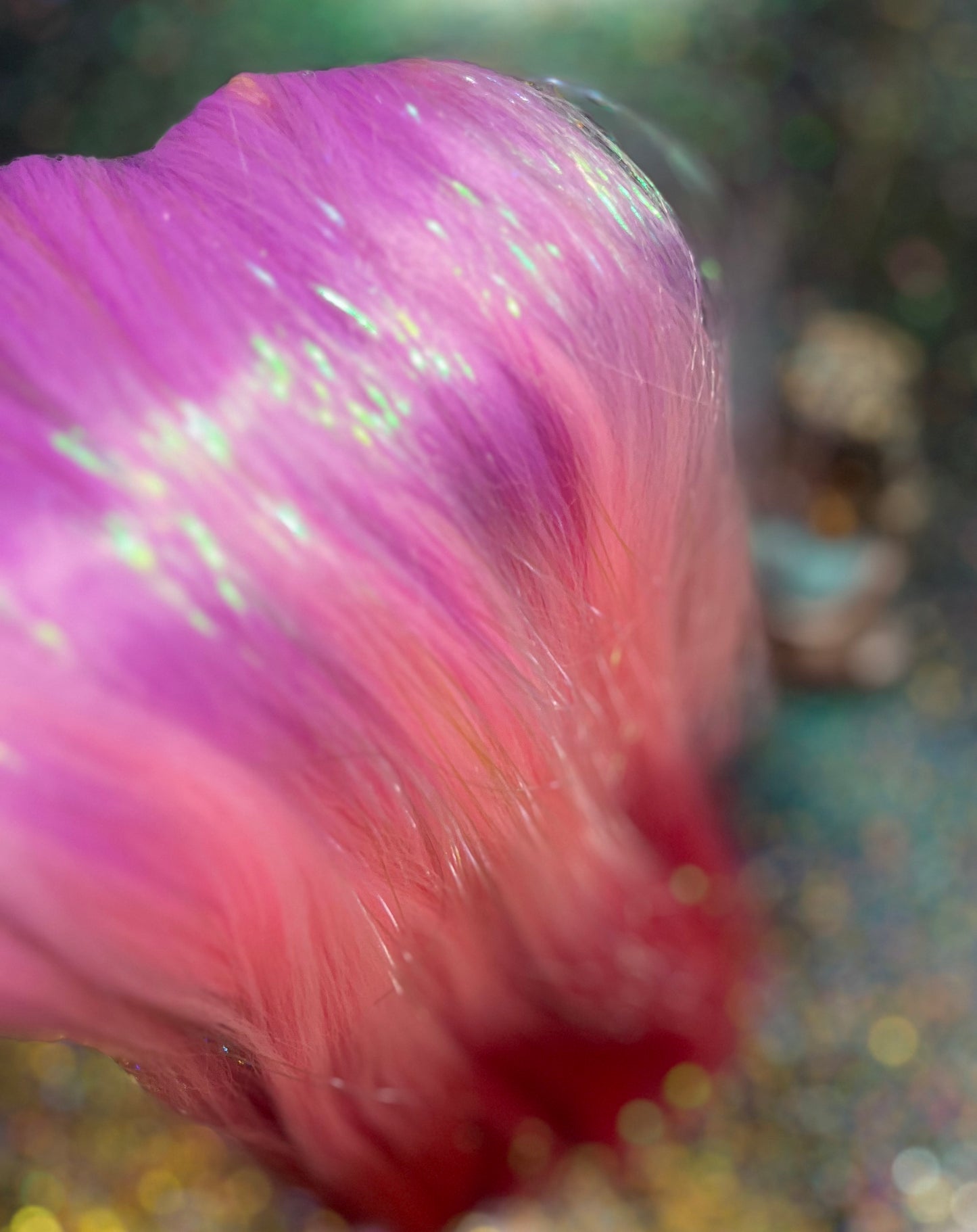 FReYA - DeEP PuRPLE OMBRe PONYTAiL EXTENSiON