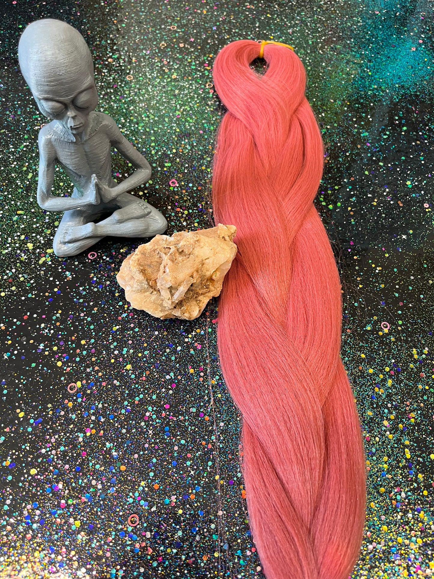 ROSeWELL - DUSTY ROSe PiNK FESTiVAL BRAiD